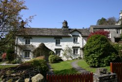 Cottages on the road to Rydal Mount