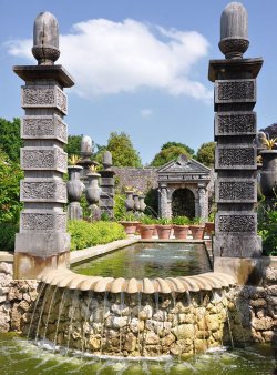 Tudor-style garden at Arundel Castle
