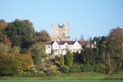 Ballyhooley Castle