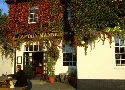 Captain Mannering public house