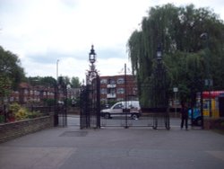 Roundwood Park  NW10