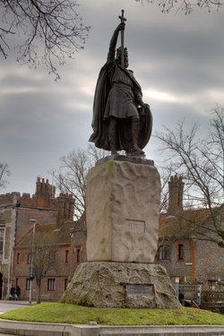 King Alfred's Statue, Winchester