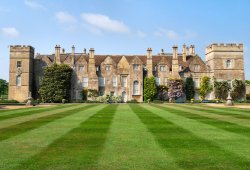 Grimsthorpe Castle