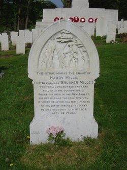 Churchyard of the St. Nicholas Parish Church in Brockenhurst