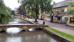 Bourton on the water
