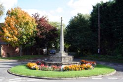 Autumn colours around the war memorial in Drayton St. Leonard