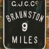 9 miles to Braunston
