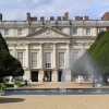 Hampton Court Palace and fountain