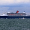 Cowes and QM2