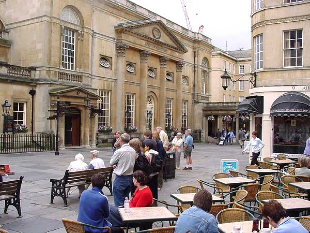 Having a rest in the centre of Bath and admiring the wonderful buildings all around