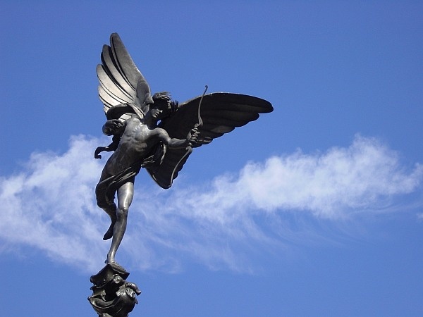 Eros statue in Picadilly Circus - September 2003