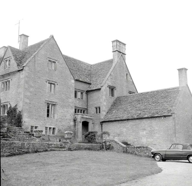 Daglingworth Manor School