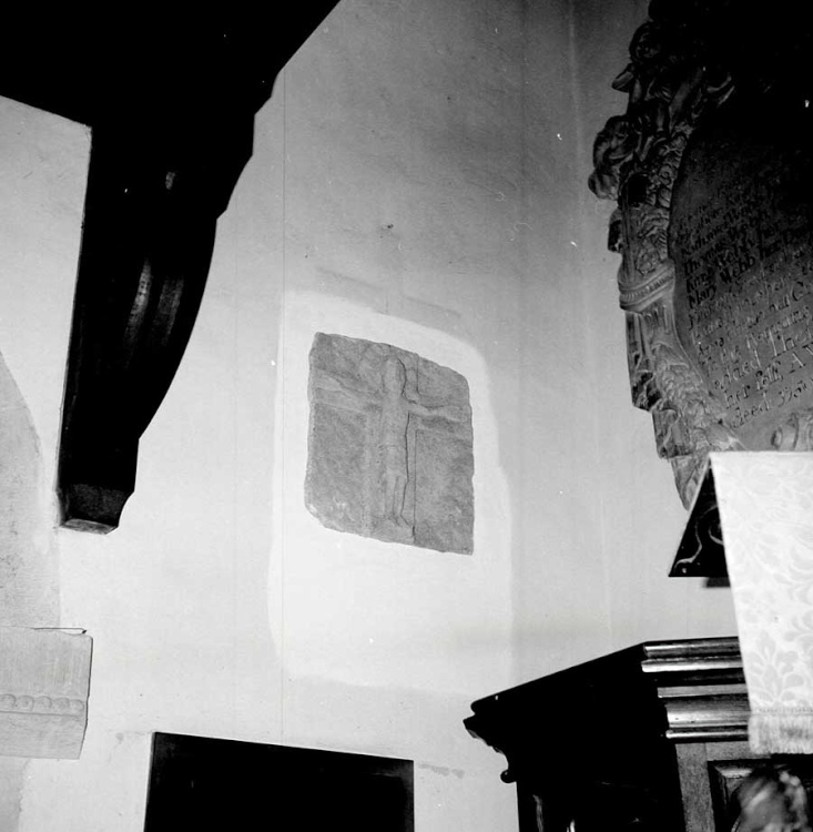 Daglingworth Church interior