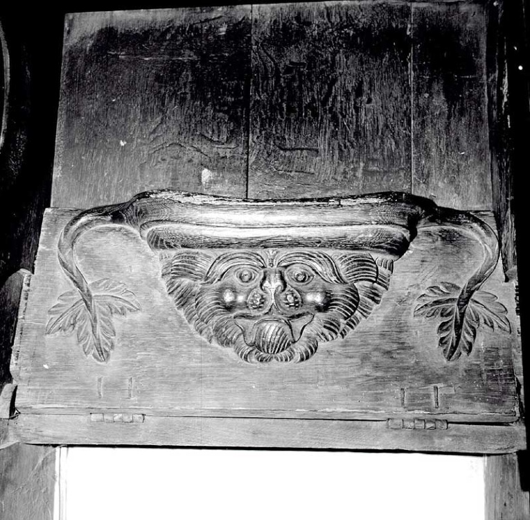 Photograph of Duntisbourne Rous misericord