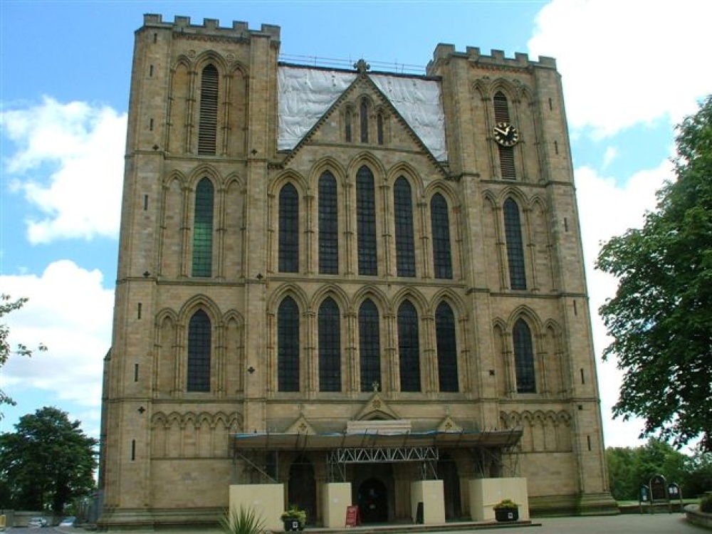 Ripon Cathedral, Ripon, North Yorkshire photo by Frank Smith