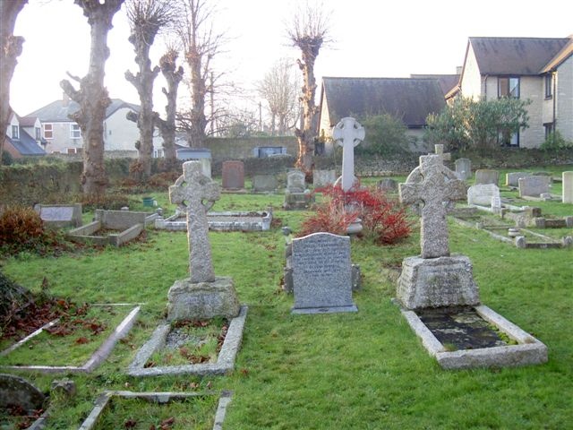 The churchyard at St Mary's Church, Wheatley, Oxfordshire