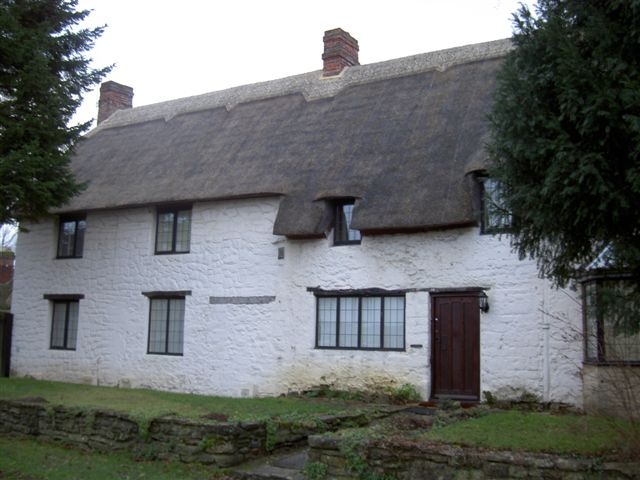Photograph of A thatched cottage in Marston, Oxfordshire