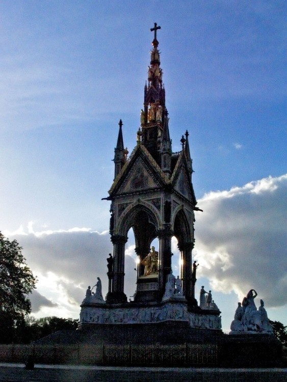 Kensington, London: The Albert Memorial