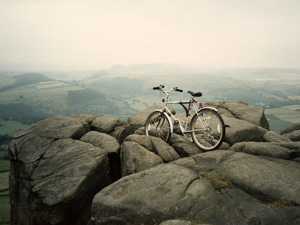 Photograph of Froggatt Edge, Derbyshire