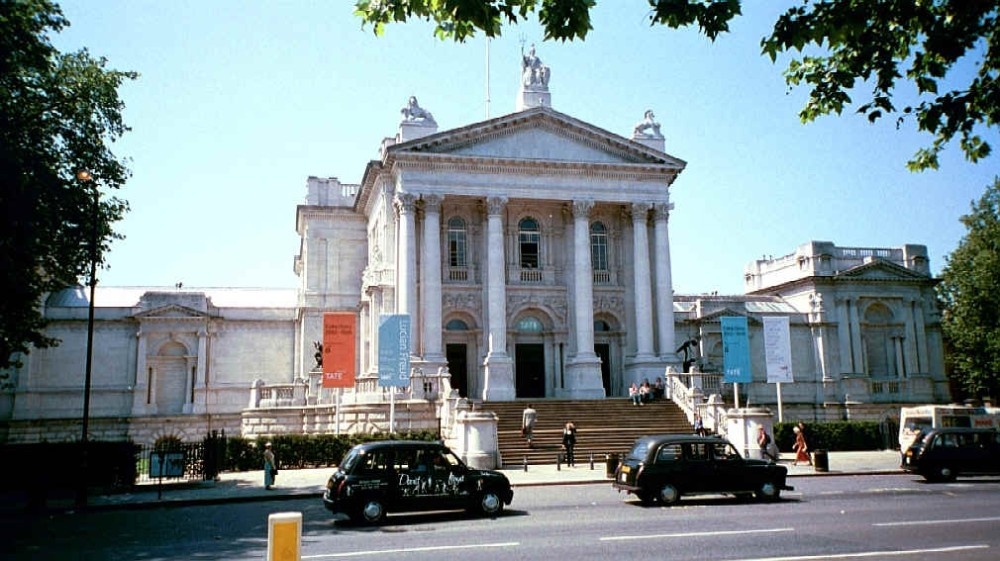 Tate Britain photo by Allan Platt