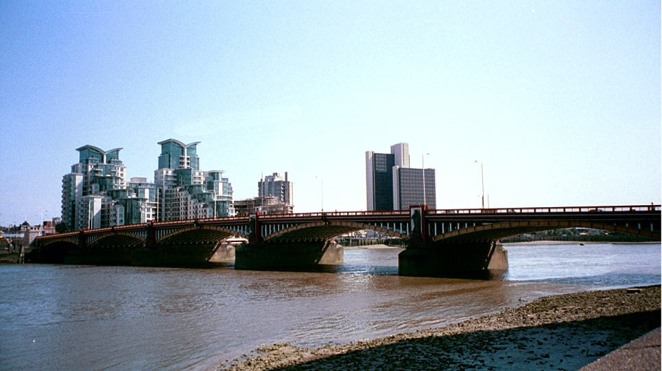 Photograph of Vauxhall Bridge and St. George's Towers