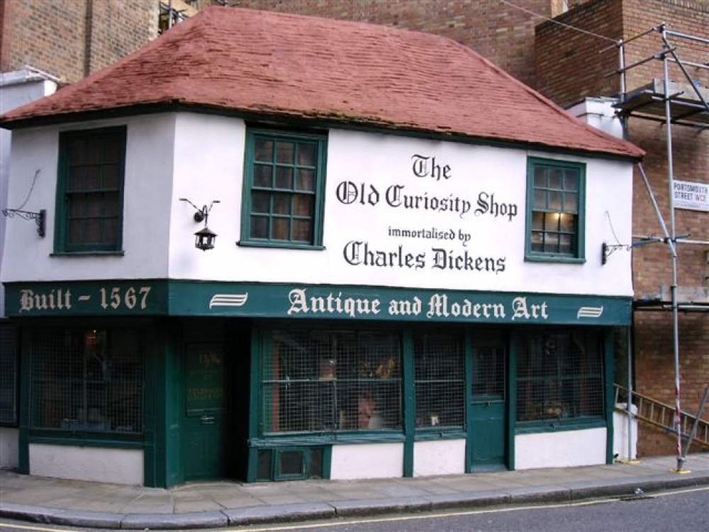 A picture of The Old Curiosity Shop, London photo by Laraine Berg