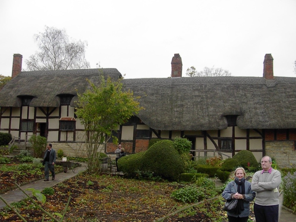 Anne Hathaway's Cottage, Stratford-upon-Avon photo by Barbara