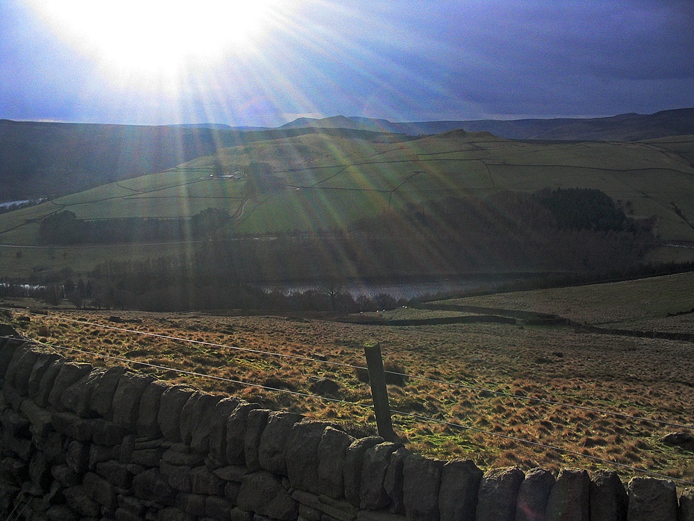 Derbyshire: Ladybower Reservoir, February 2005
