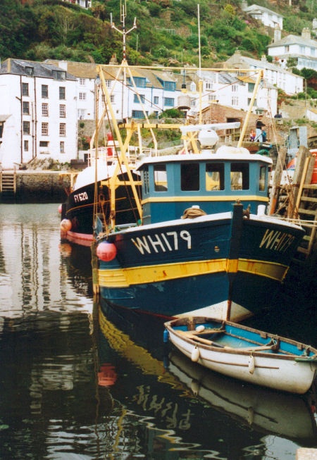 Polperro Harbour 1987