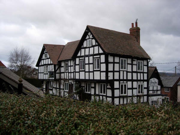 The 14th century new inn at Pembridge