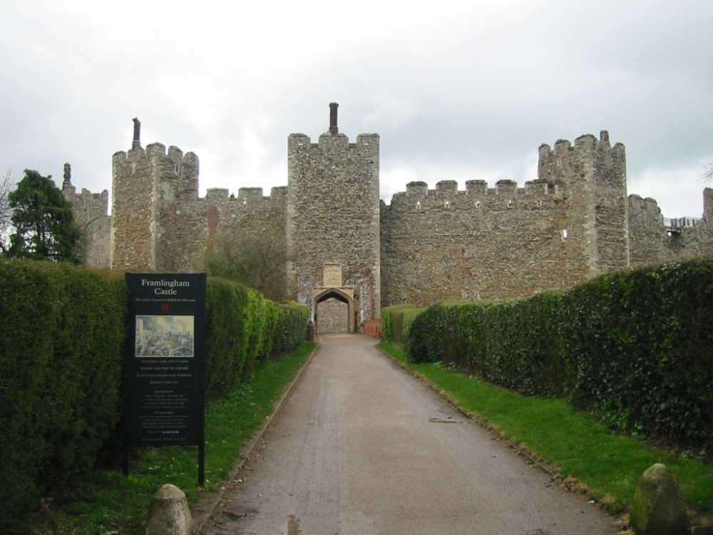 Framlingham Castle, Suffolk photo by W Kaspick