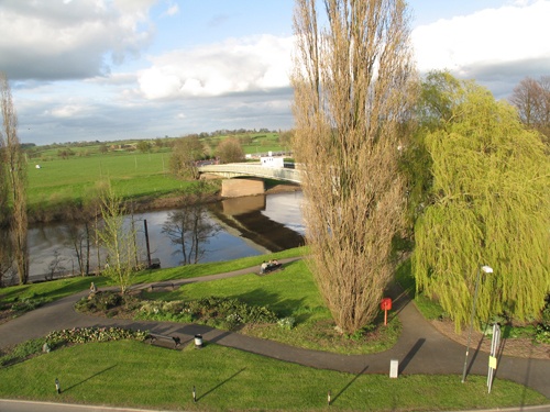 Elevated view of the river severn and bridge at Upton upon Severn, Worcestershire.