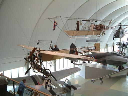 Early flying machines