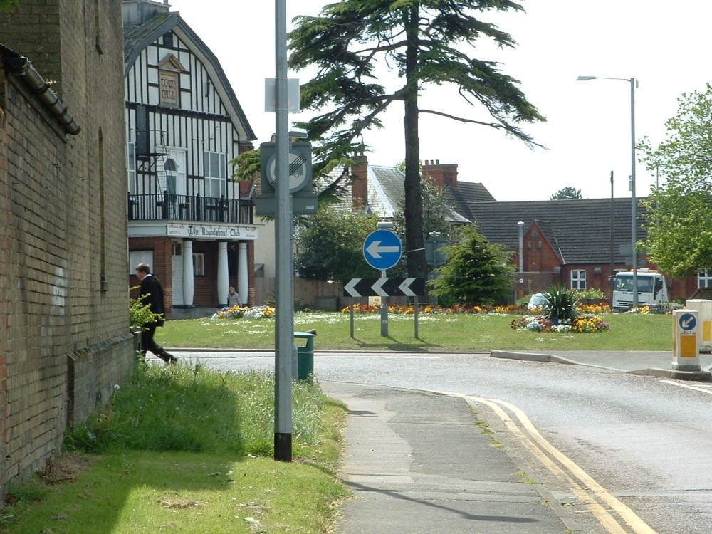 Photograph of Bedford Road roundabout, Sandy.