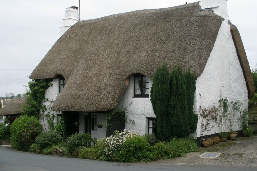 Thatched House in Abbotskerswell, Devon