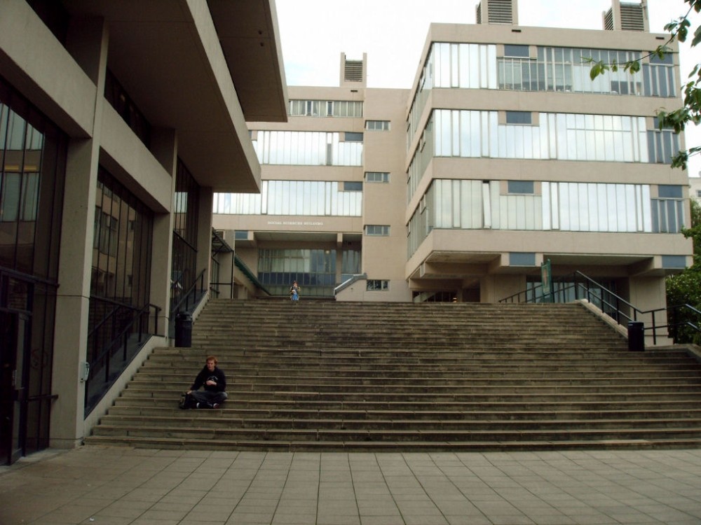 Students on the steps of The Social Sciences Building, University of Leeds.