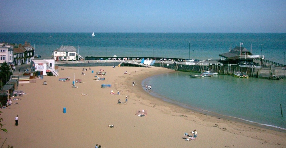 Photograph of Broadstairs Harbour 08/06/05