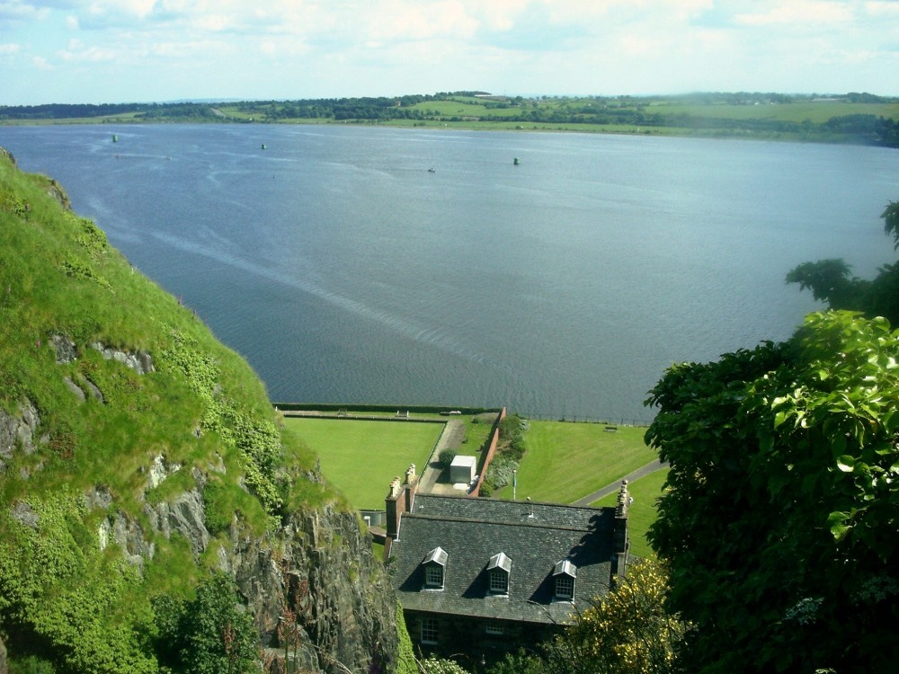 The governers house, Dumbarton Castle photo by Billy Ballantyne