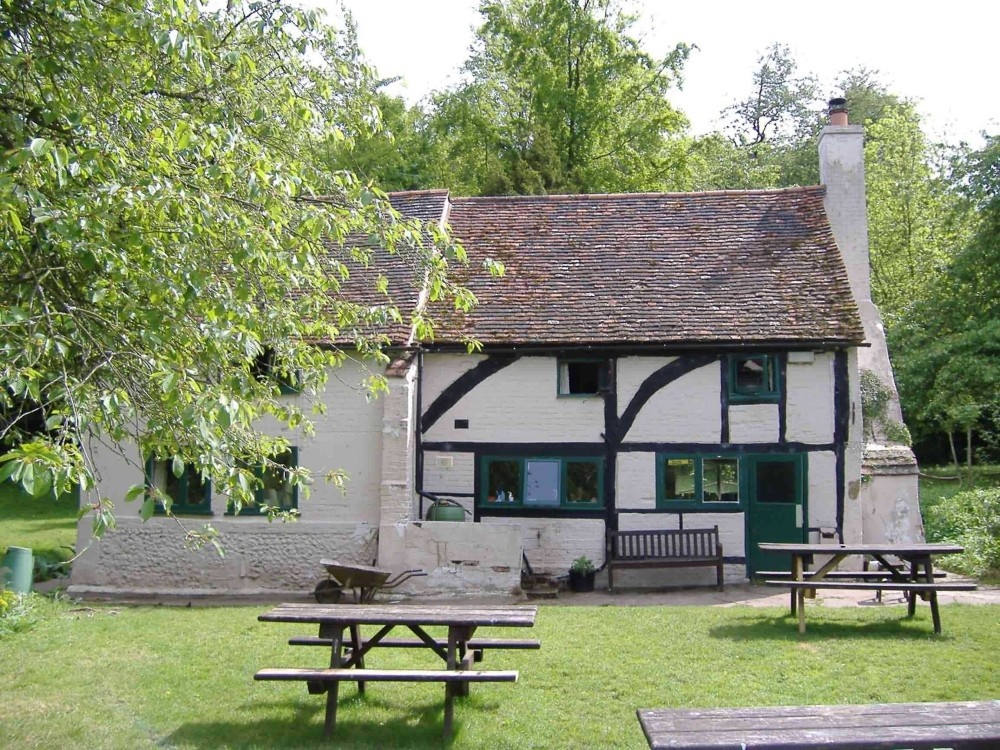 Tanners Hatch Youth Hostel, Surrey