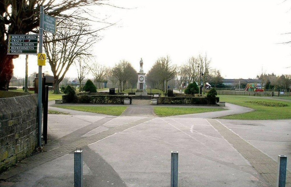 War Memorial in Trowbridge Town Park, Wiltshire
