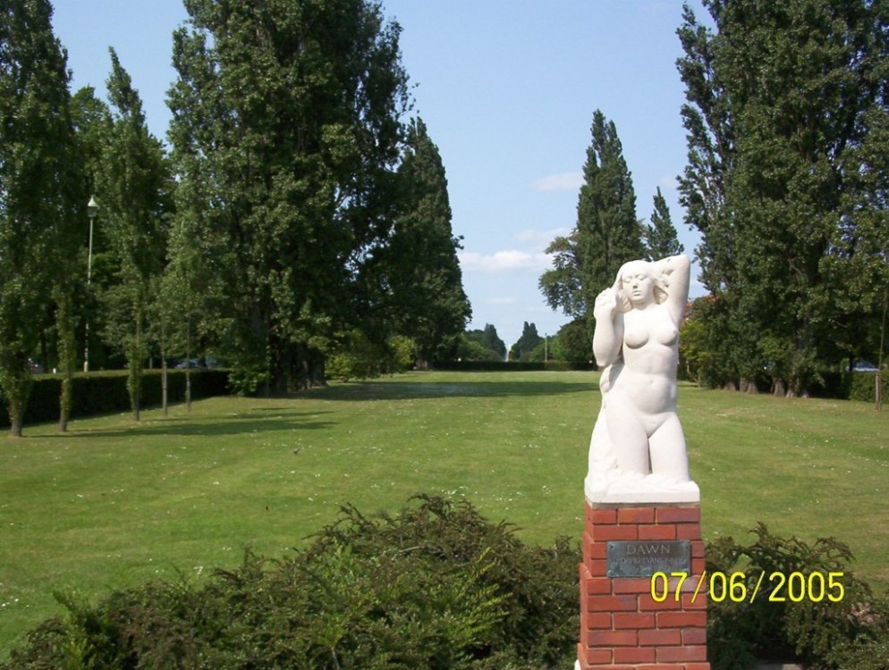 "Welwyn Garden City, Hertfordshire" by Eric Hill at