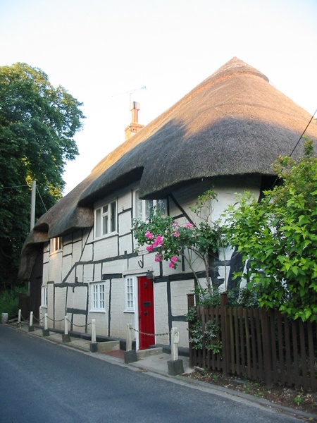 Cruck Cottage, King's Somborne