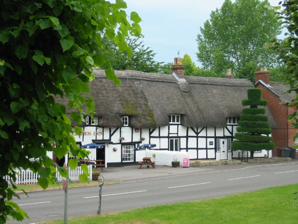 Photograph of Crown Inn at King's Somborne, Hampshire