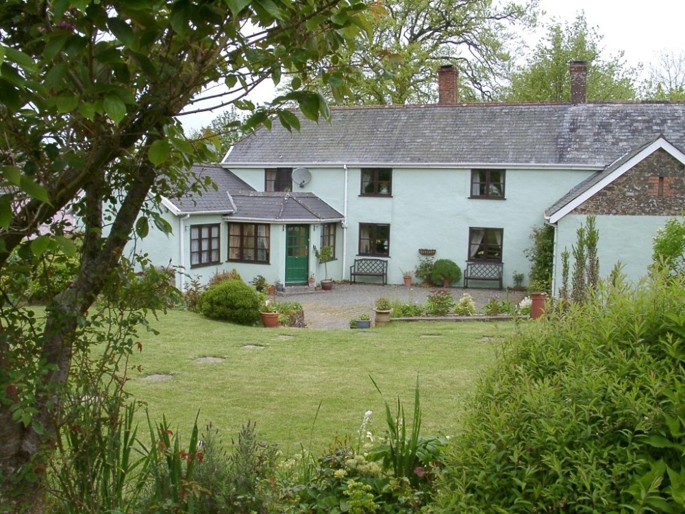 Photograph of No Place B & B, Great Torrington
