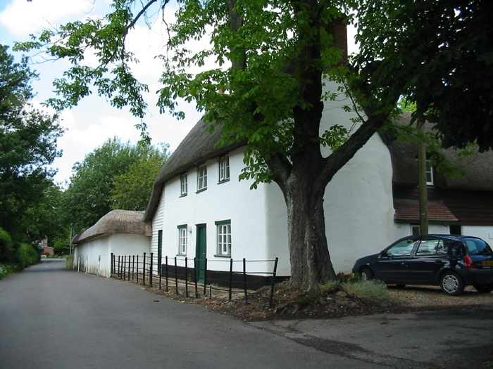 Cottage, Leckford, Hants