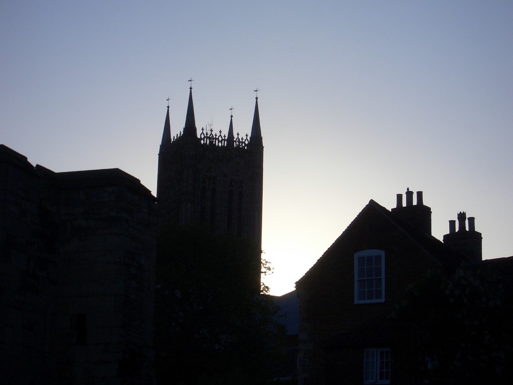 Lincoln Cathedral from Adam & Eve Tavern.