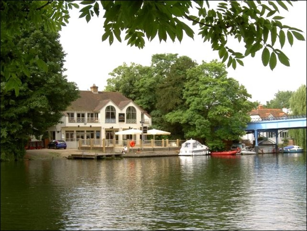 The Ferry Inn at Cookham, Berkshire