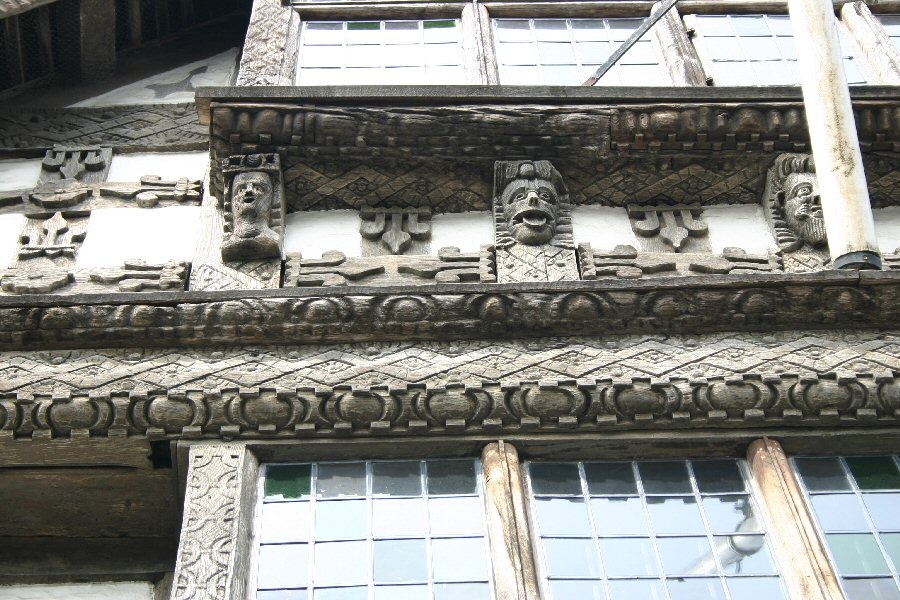 Harvard House detail