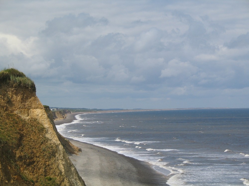 view of coast between Sheringham and Sheringham Park taken May 2004