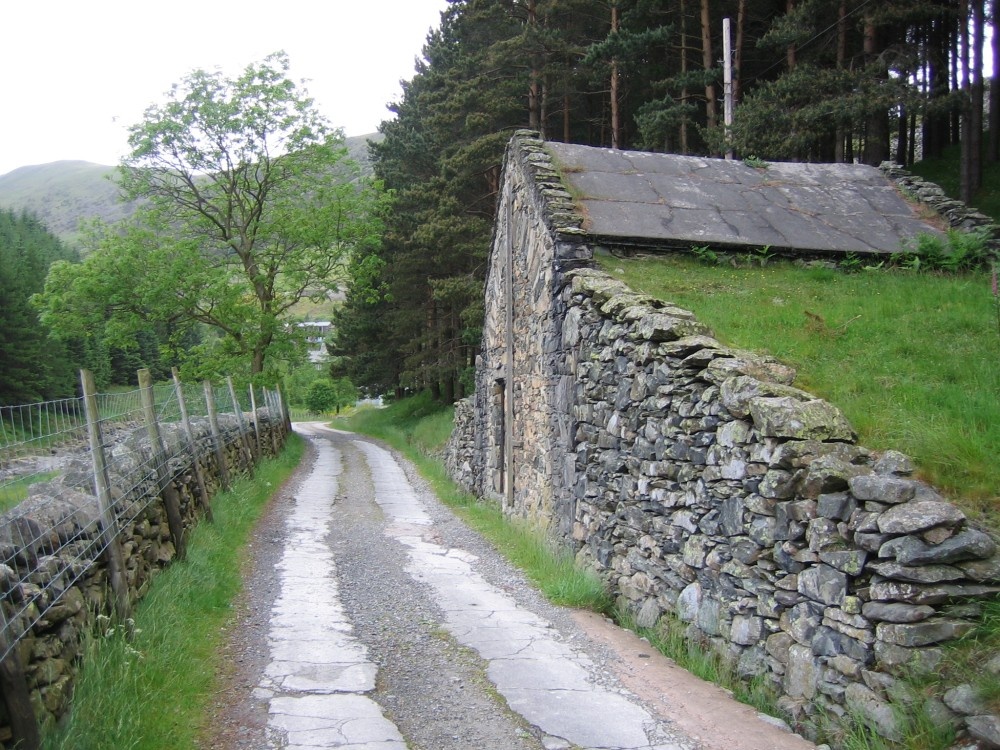 The road leading to Helvellyn Youth Hostel